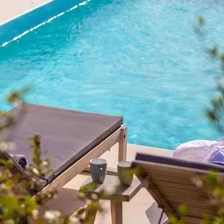 Vila Francis Panormos (Mykonos)