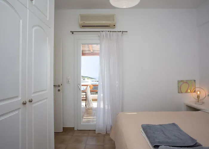 Francis Panormos (Mykonos)